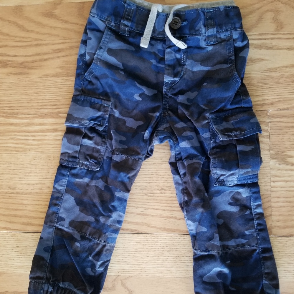 2t Camo Pants